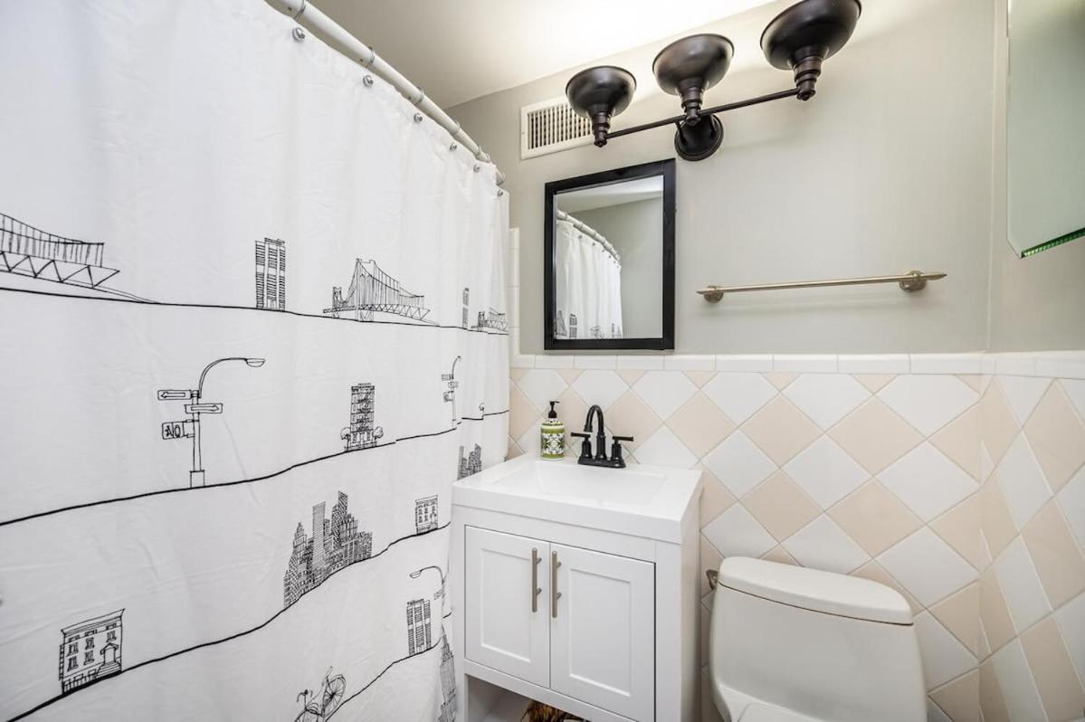 Holiday home Heart Downtown 2bd Onsite Parking View! Lm401 Atlanta