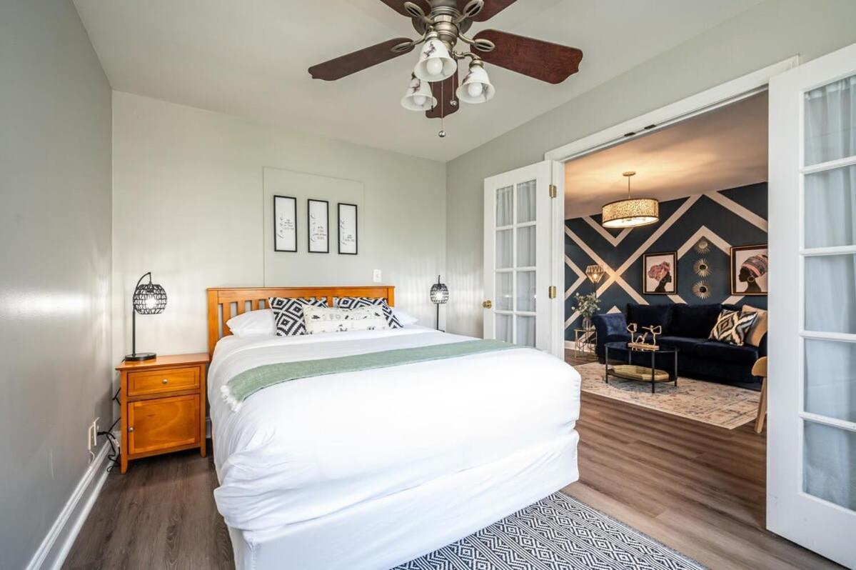 Holiday home Heart Downtown 2bd Onsite Parking View! Lm401 Atlanta