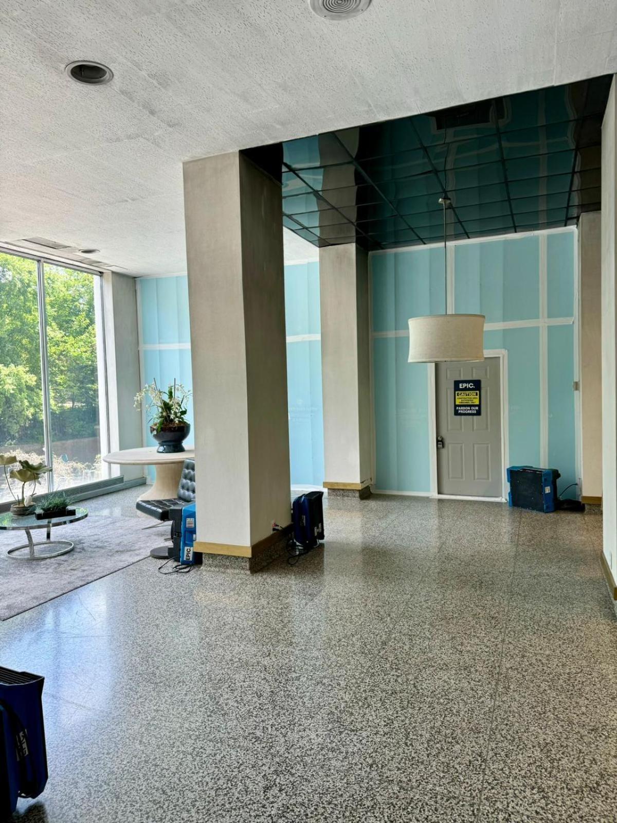 Ferienhaus Heart Downtown 2bd Onsite Parking View! Lm401